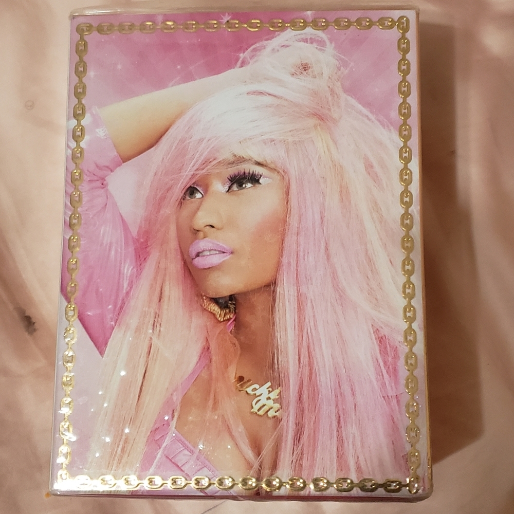 Nicki Minaj perfume